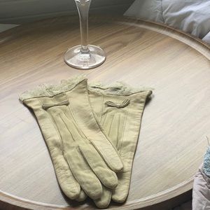 fantastic Lambskin and suede gloves purchased in Finland.  Sexy and supple